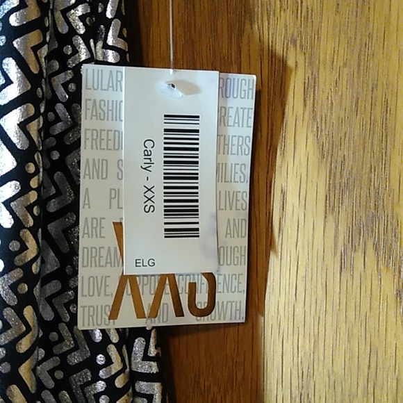 LuLaRoe brand Carly style dress - Picture 3 of 5